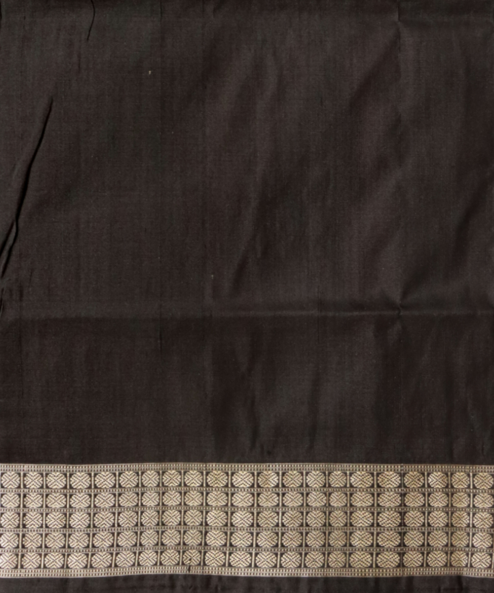 TRI3D__A-BO-563__all_set0_nomo_flatblouse__2025-10-30-10-20-12__1000X1200