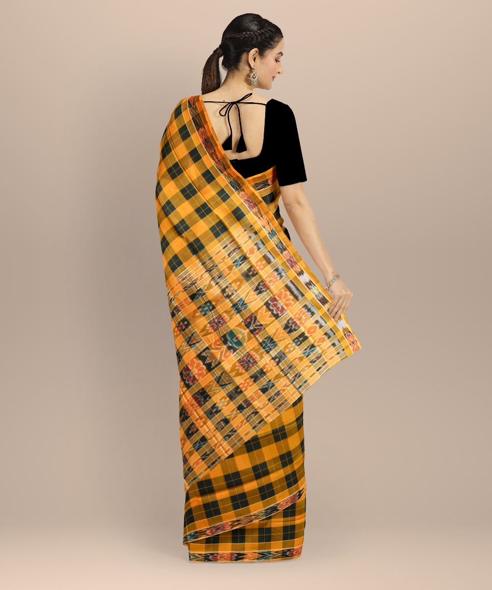 TRI3D__A-BO-655__cotton_set321_shubhi_drape2_back1_tassels__2025-10-31-14-15-9__1000X1200