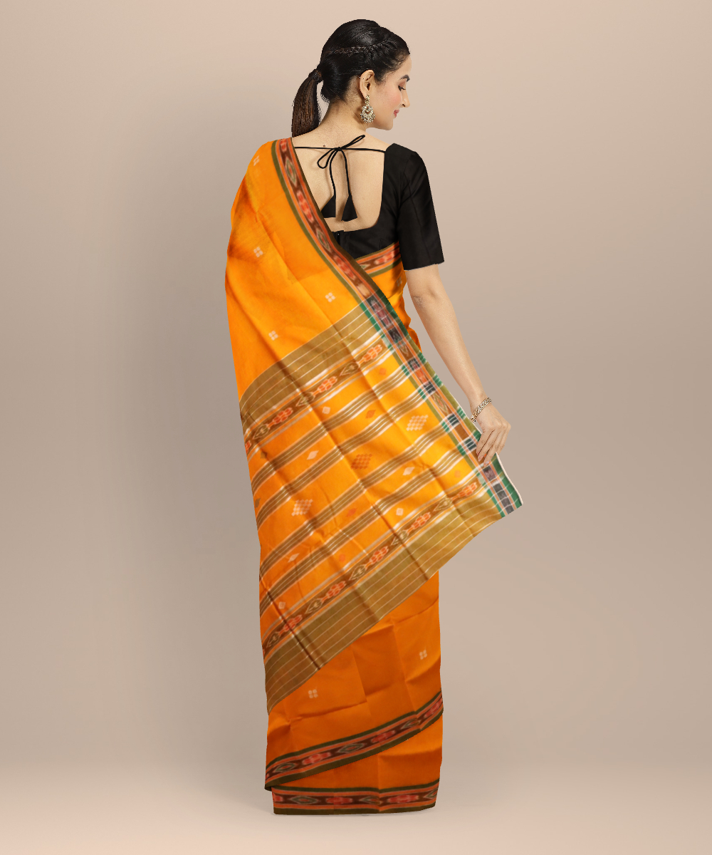 TRI3D__A-BO-913__cotton_set321_shubhi_drape2_back1_tassels__2026-3-12-9-19-5__1000X1200