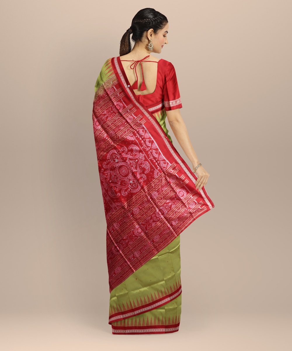 TRI3D__A-BO-984__cotton_set321_shubhi_drape2_back1_tassels__2026-5-13-14-3-38__1000X1200