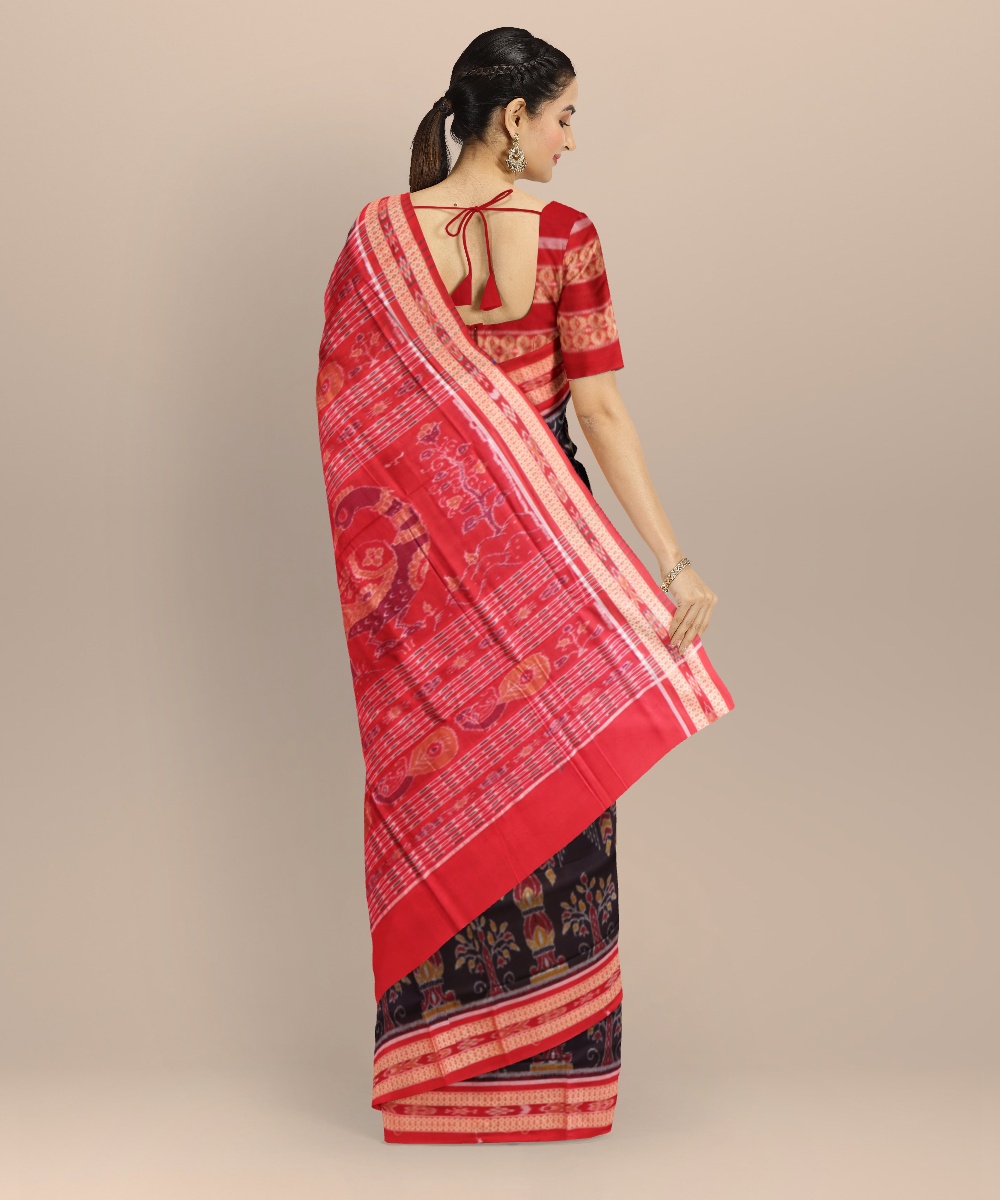 TRI3D__A-BO-1009__cotton_set321_shubhi_drape2_back1_tassels__2026-6-12-18-9-26__1000X1200