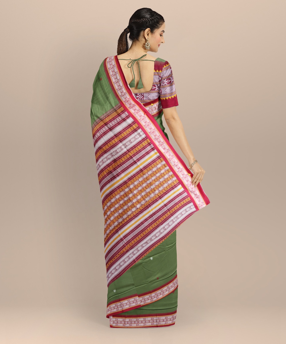 TRI3D__A-BO-1038__cotton_set321_shubhi_drape2_back1_tassels__2026-6-29-12-55-44__1000X1200